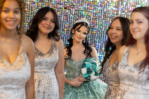 Sweet 16 - Reylee
